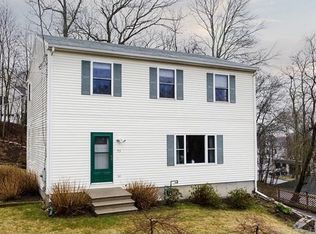 73 Elmwood St, North Attleboro, MA 02760