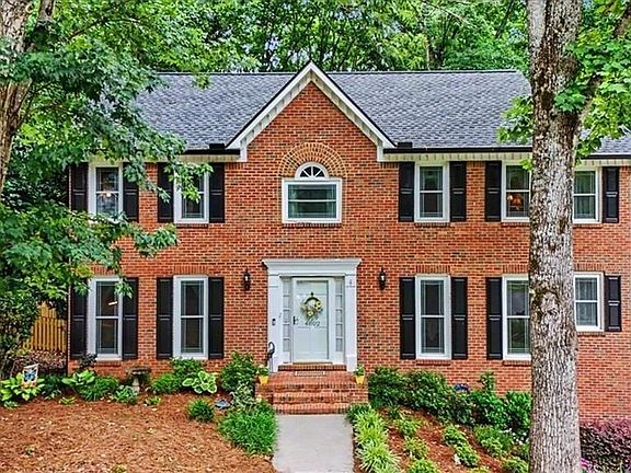 2nd image of 4802 Thornwood Dr NW
