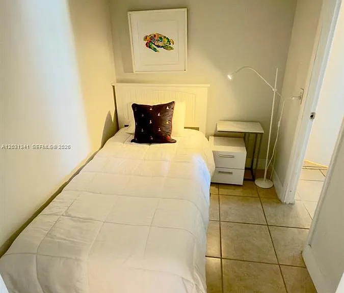 5555 Collins Ave #16W — Photo 14