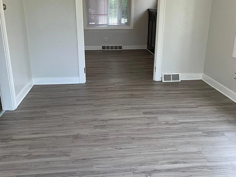 702 Fairview Ave — Photo 11