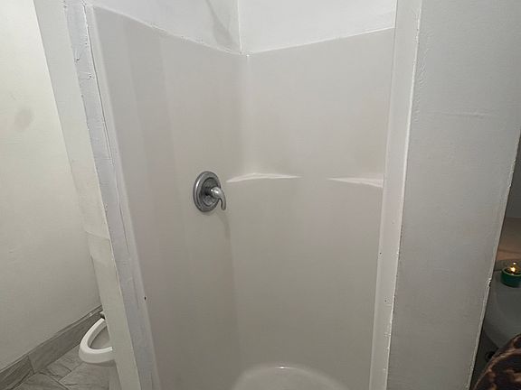 4th image of 4576 Camarilla Ave