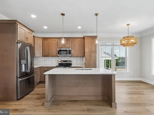 21 Christman St, Phoenixville, PA 19460