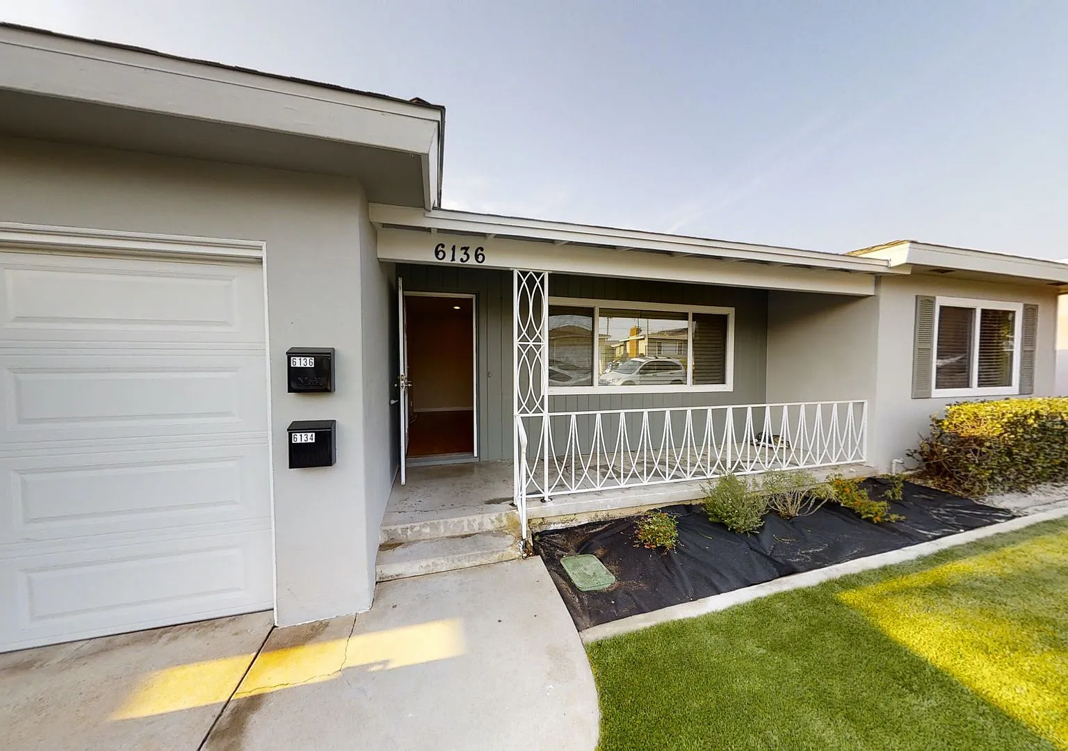 Spacious 8-Bedroom / 4-Bathroom Home Near SDSU Perfect for Large Groups — Photo 1