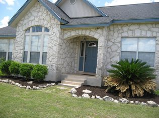 110 Doeskin Dr, Boerne, TX 78006