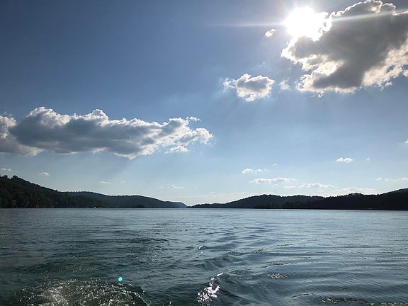 3rd image of 50 Panoramic Dr