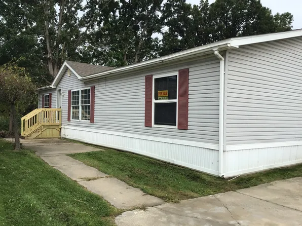 4470 Rainbow Ln #70, Flint, MI 48507
