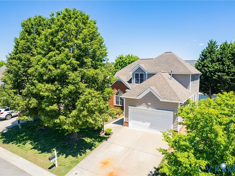 9721 Pemberton Crossing Dr — Photo 36