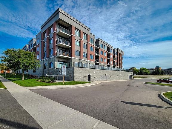 2nd image of 1 Redfern Ave #313