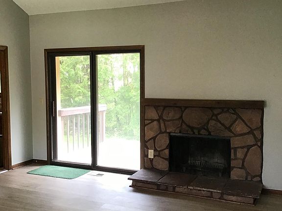 2nd image of 6332 Tamworth Ct