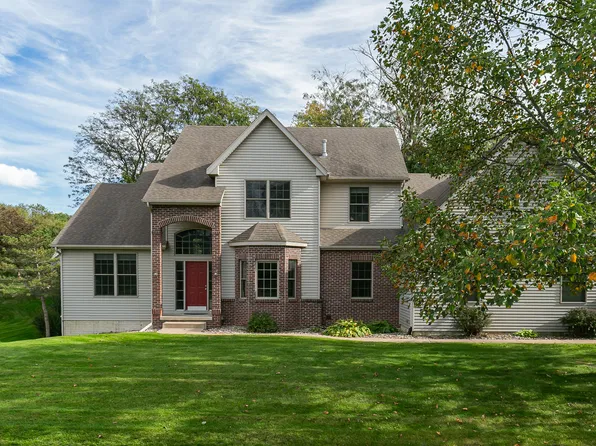 108 Barrington Dr, Hampton, IL 61256