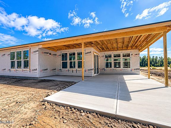 5th image of 573 Tramontane Boulevard SW