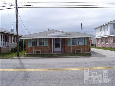 1st image of 125 N Fort Fisher Boulevard