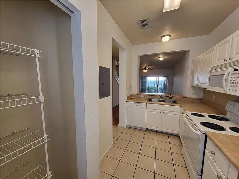 4961 NW 43rd Ave #107 — Photo 21