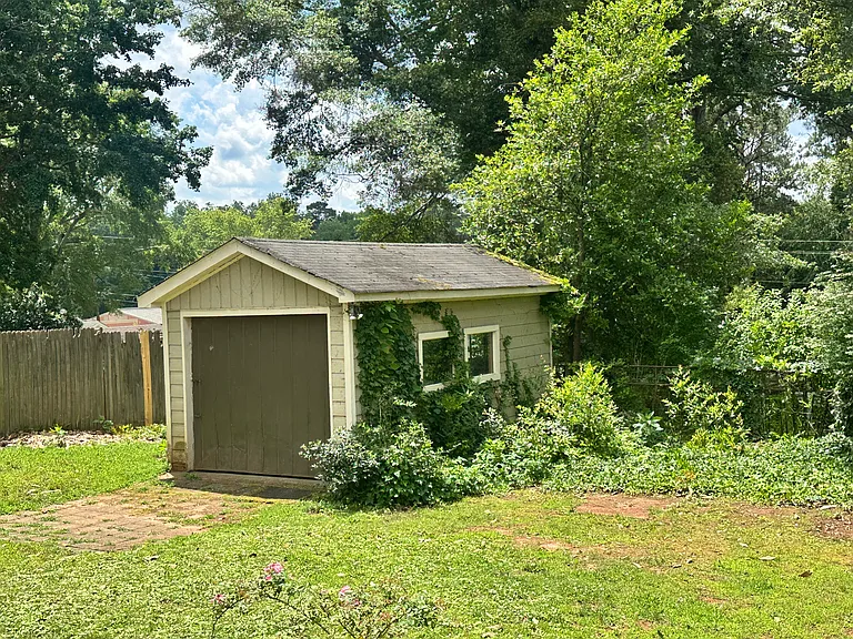 371 Cascade Dr NW — Photo 4