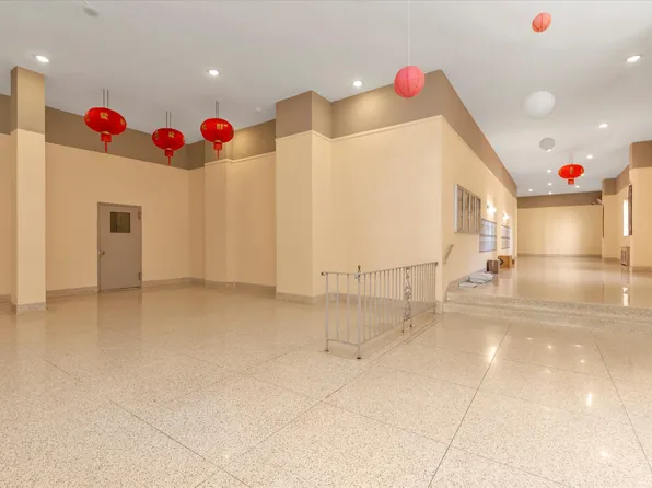 134-54 Maple Avenue image 14 of 15