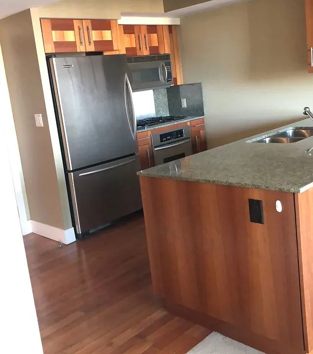 kitchen hardwood floor