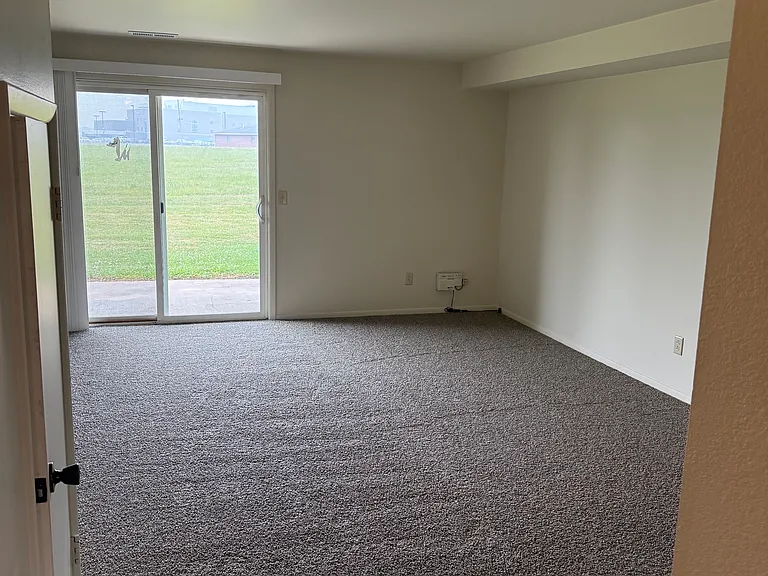 1501 Superior Dr #8 — Photo 9