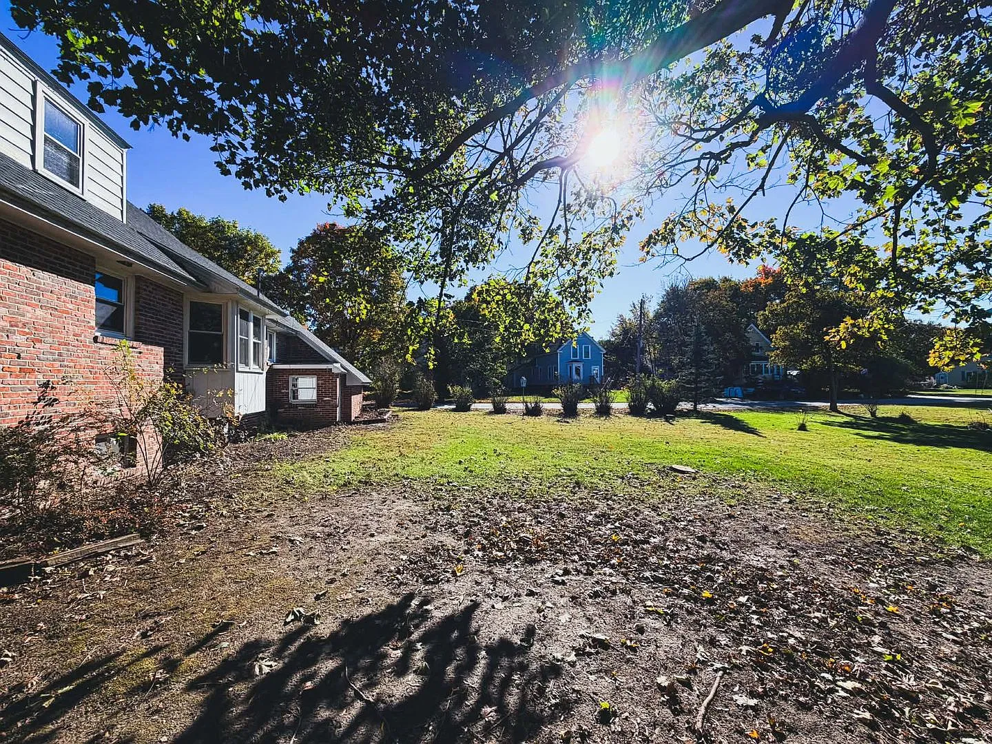 4br/2ba Lisbon Falls Brick Cape Long Term Rental — Photo 2