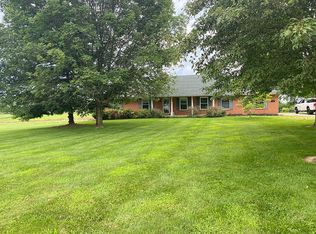 225 Old Springfield Rd, South Charleston, OH 45368