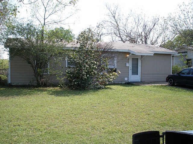 2nd image of 6016 Grayson St