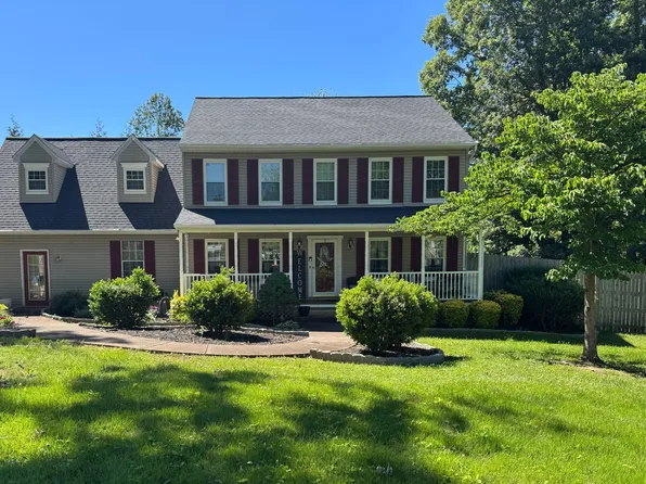 42 Washington And Lee Blvd, Stafford, VA 22556