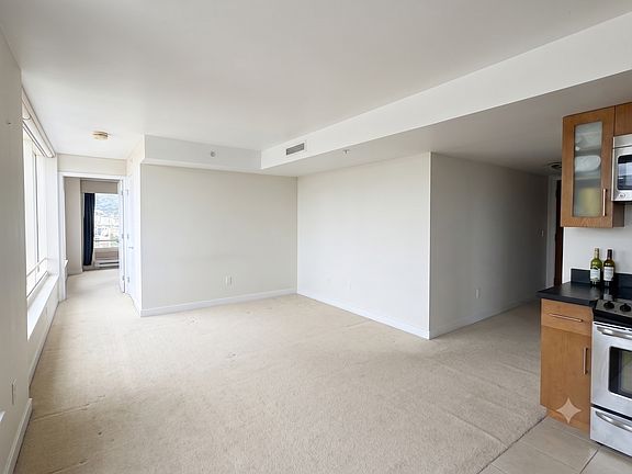 4th image of 1009 Kapiolani Blvd APT 2810