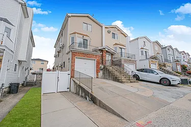 69 Villa Nova Street