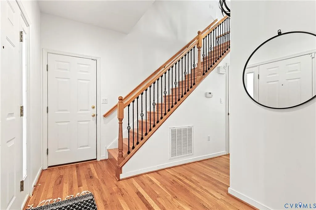 Building Photo - 14318 Cove Ridge Pl