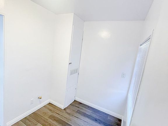 5th image of 10616 S Figueroa St #Cbf87107