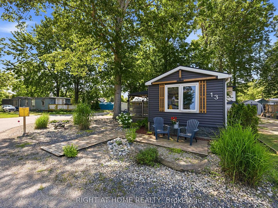 1st image of 2891 Old Lakeshore Rd #13