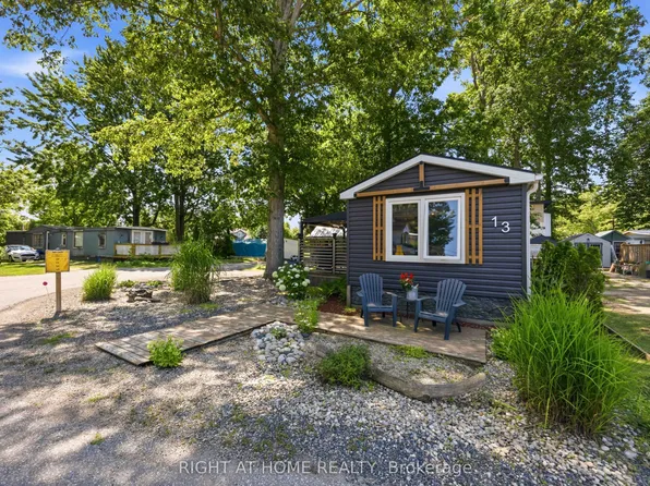 2891 Old Lakeshore Rd, Sarnia, ON N0N 1C0