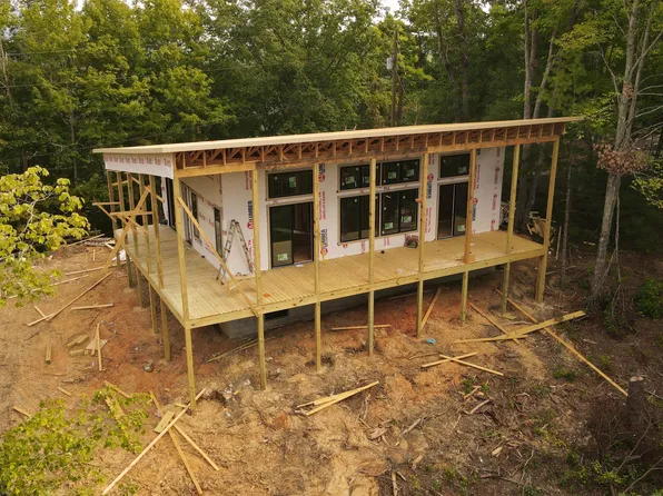 3173 Stepping Stone Dr, Sevierville, TN 37862