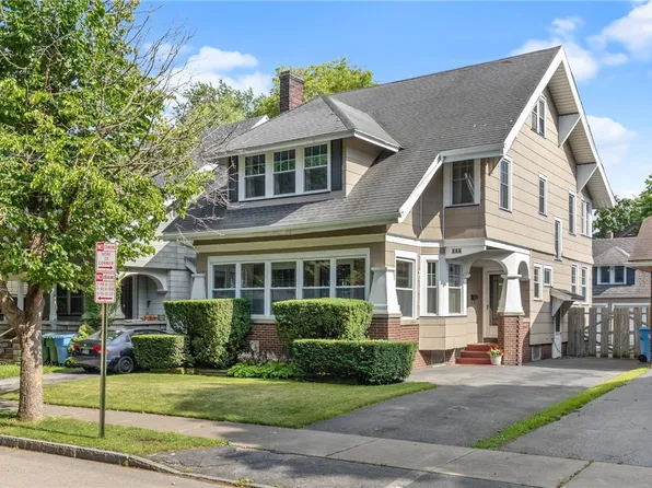 527 Hazelwood Ter, Rochester, NY 14609