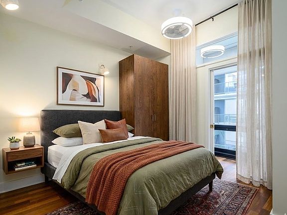 3rd image of 159 2nd St APT 601
