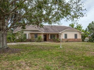 665 Gillespie St, Englewood, FL 34223