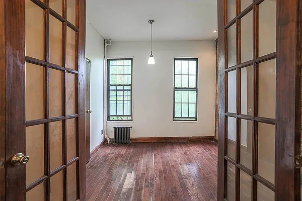 Rented by Avenues Real Estate | media 5