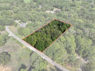66 Shady Woods Ln, Denison, TX 75021