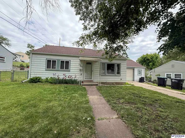 1407 N 70th Ave, Omaha, NE 68132