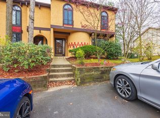414 Sonora Ct, Sicklerville, NJ 08081