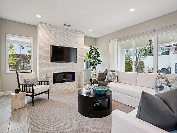 Layia at Sea Haven Maddison Model Marina, CA