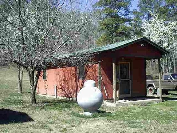 5th image of 220 County Road 447