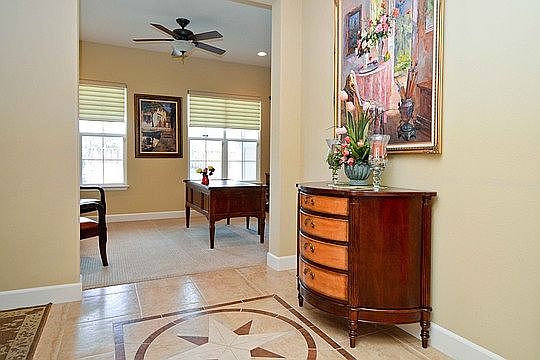 Inlaid foyer flooring