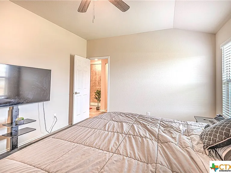 9602 Malkier Dr — Photo 10