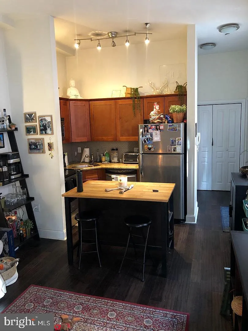 1 bed, 1.0 bath, $1,650 — Photo 4