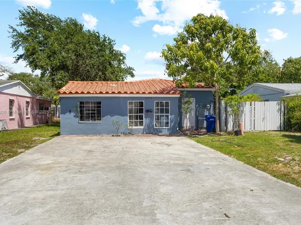 1679 NE 181st St, North Miami Beach, FL 33162