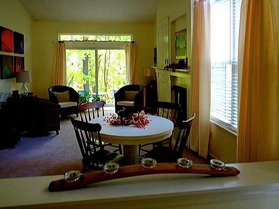 5th image of 122 Granite Ct