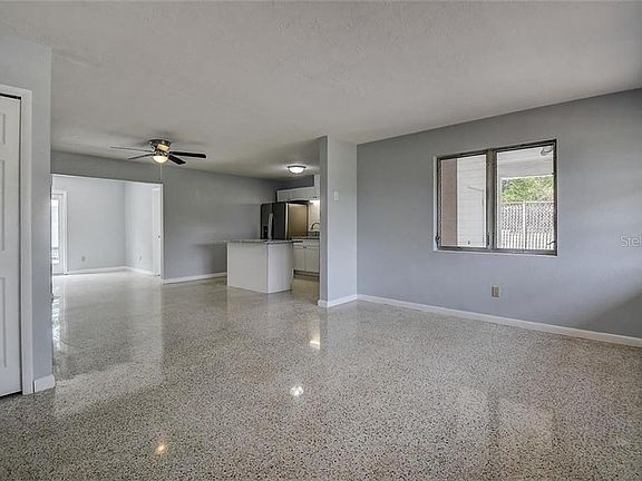 4th image of 31 Park Ave