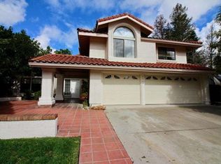 2066 Surrey Ct, Thousand Oaks, CA 91360