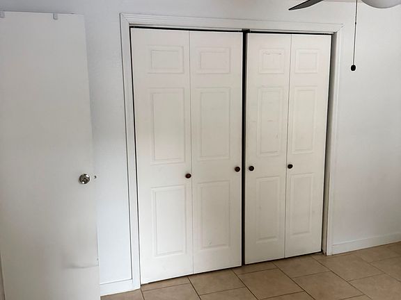 5th image of 9524 W Hamilton Ave