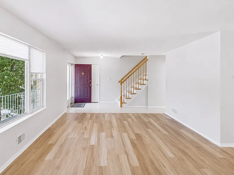 9 Netty St — Photo 8